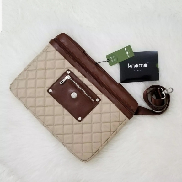 Knomo of London Women's Bayswater Slim 13" -14'' Laptop/Tablet Sleeve Parchment. - Picture 3 of 8